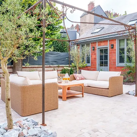 La Maison De Ronsard - By Prestiplace Willa *