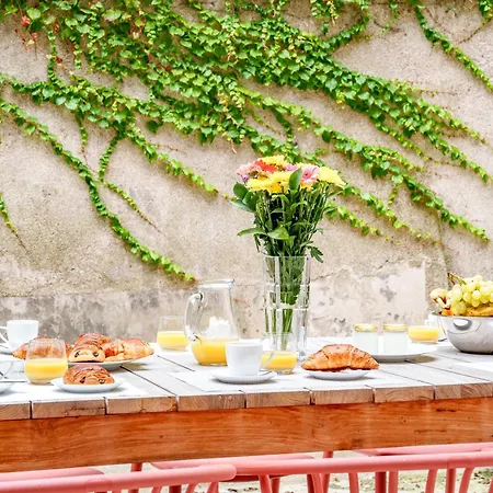 La Maison De Ronsard - By Prestiplace Tours