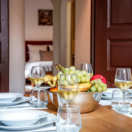 La Maison De Ronsard - By Prestiplace