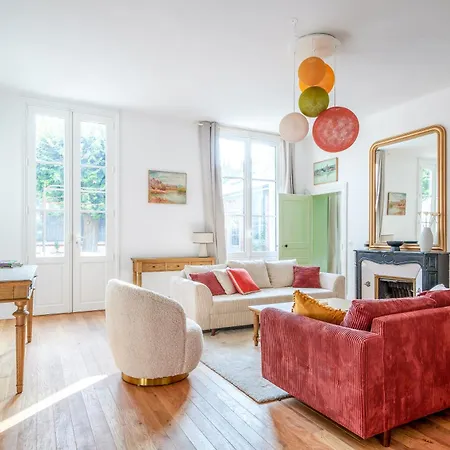 La Maison De Ronsard - By Prestiplace