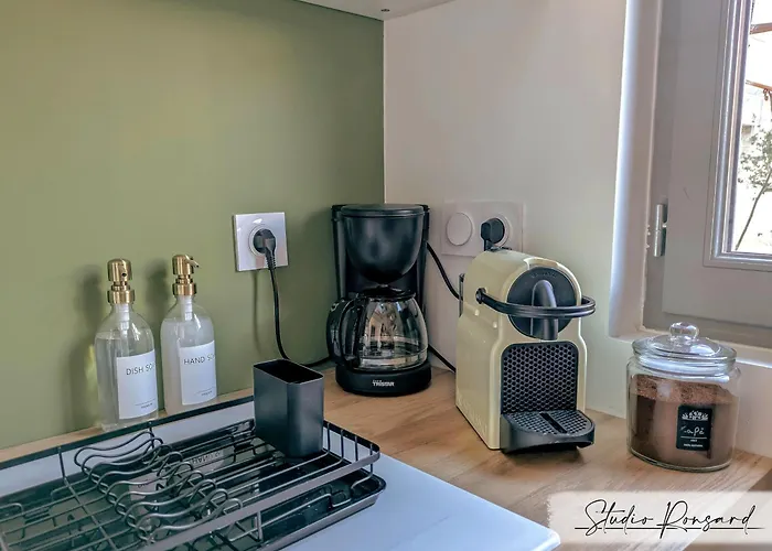 La Maison De Ronsard - By Prestiplace *